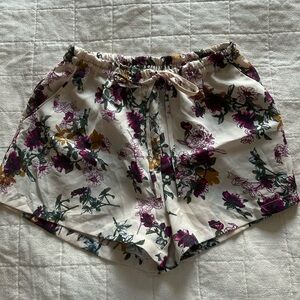 Japna Floral Women's Pajama Shorts - Cream and Purple